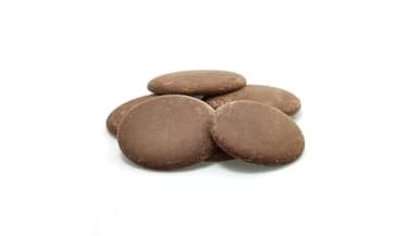 Yupik Organic Dark Chocolate Wafers, 70% Cacao, 2.2 lb (35.2 oz), Vegan, Gluten-Free, GMO-Free, Kosher, Dairy-Free, Rich Dark Chocolate, Melts Smoothly, Ideal for Snacking, Baking, Coating & Topping - Image 4