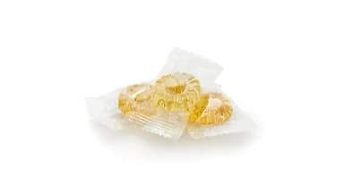 Yupik Honey Barley Sugar Candies, 2.2 lb (35.2 oz), Individually Wrapped Hard Candies, Gluten-Free, Low-Calorie, Fat-Free, Sweet Honey Flavour, Ideal for Snacking & Gifting - Image 5
