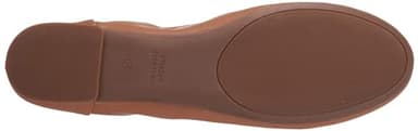 Amazon Essentials Women's Belice Slip On Ballet Flat, Camel, 9 - Image 4