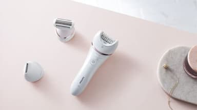 Philips Epilator Series 8000, Wet & Dry, 3-in-1 with Shaver & Trimmer Attachments for Women, 8 Accessories Included, BRE720/14 - Image 12