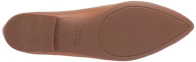 Amazon Essentials Women's Pointed-Toe Ballet Flat, Camel, 7 - Image 4