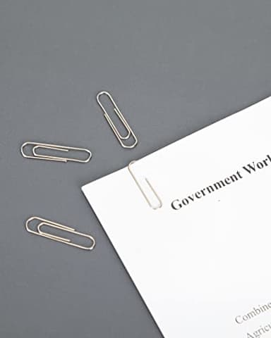 PAPERPAL Paperclips for Office School & Personal Use, #1 Nonskid Paper Clip (1-2/7"), 600 Medium Paper Clips (6 Boxes of 100 Each), Silver - Image 6