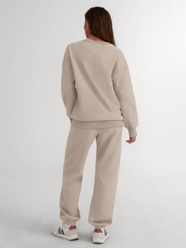 Trendy Queen Sweatsuits Women 2 Piece Outfits Two Piece Crewneck Sweatshirts Sets Lounge Fall Fashion Sweatpants 2025 Tracksuits - Image 4