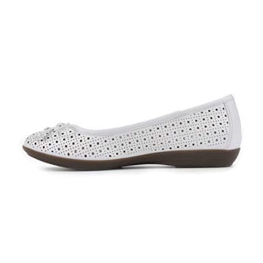 CLIFFS BY WHITE MOUNTAIN Cheryl Women's Ballet Flat, White/Burnished/Smooth, 7 M - Image 3