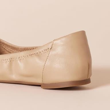 Amazon Essentials Women's Belice Slip On Ballet Flat, Beige, 9.5 Wide - Image 4