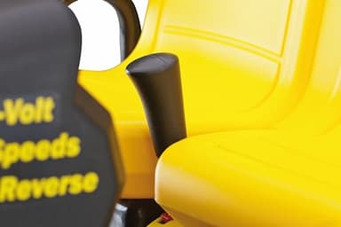 Peg Perego John Deere Gator XUV Extra-Large 12 Volt Ride-on, Durable Design for Kids 3-8, Green - Image 8