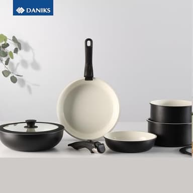 Daniks 9-Piece Nonstick Cookware Set, Ceramic Induction Pots and Pans with Detachable Silicone Handles, Oven & Dishwasher Safe, Black - Image 2