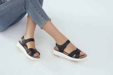 UBFEN Womens Platform Sandals Comfortable Lightweight Walking Ankle Strap Casual Low Wedge Sandals Aa Black Women US 7.5 - Image 3