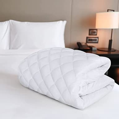 Utopia Bedding Quilted Fitted Mattress Pad, Queen Size, Elastic Fitted Mattress Topper Protector and Cover Stretches up to 16 Inches Deep, Machine Washable (White) - Image 2