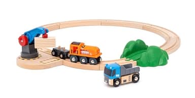 BRIO World – 36028 Starter Lift & Load Set | Toy Train Set for Kids Ages 3 Years and and Up - Image 2