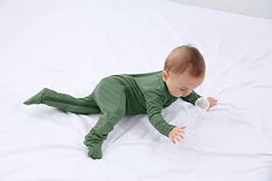 GUISBY Rayon Made From bamboo Baby Pajamas, Newborn Double Zipper Sleepers, Long Sleeve with Mitten Cuffs Pack of 3 - Image 6