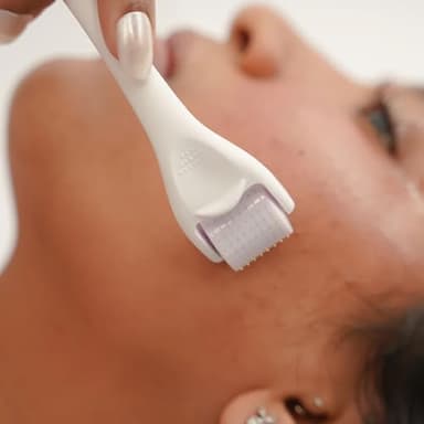 ROSELYNBOUTIQUE Derma Roller for Hair Beard Facial Skin Face 540 Microneedles At-Home Beauty Instrument White Holiday Gift for Men Women - Image 6