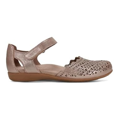Earth® Bronnie Casual Flats, Pewter 060, 7 M - Image 1