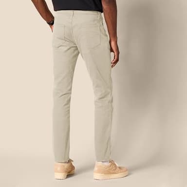 Amazon Essentials Men's Slim-Fit Pants, 5-Pocket Stretch Twill Design, Khaki Brown, 32W x 32L - Image 3