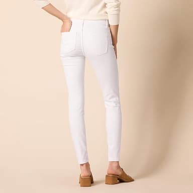 Amazon Essentials Women's Mid-Rise Stretchy Skinny Jean - Discontinued Colors, White, 8 - Image 3