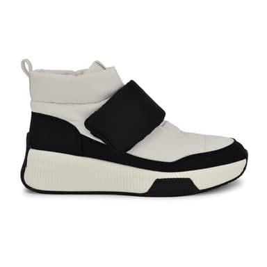 Nine West Women's Tumble Bootie, Cream/Black 150, 5.5 - Image 5