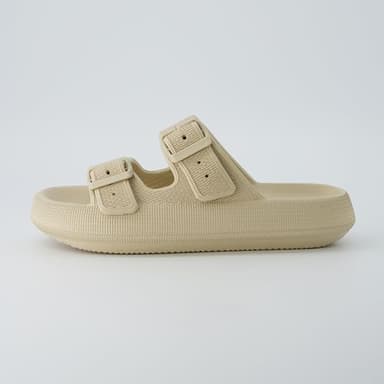 CUSHIONAIRE Women's Fame recovery cloud slide with +Comfort - Image 6