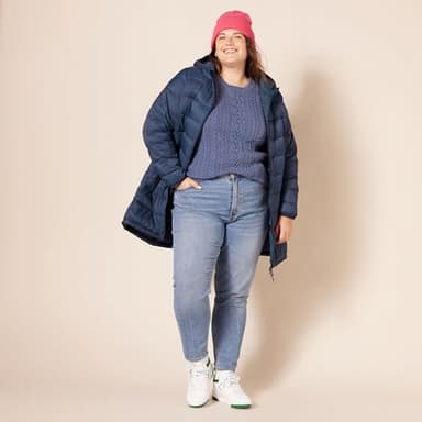 Amazon Essentials Women's Lightweight Water-Resistant Packable Hooded Puffer Coat (Available in Plus Size), Navy, Large - Image 8