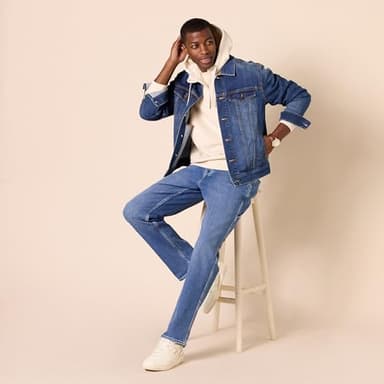 Amazon Essentials Men's Low Stretch Relaxed-Fit Workwear Carpenter Jean, Medium Wash, 31W x 34L - Image 4