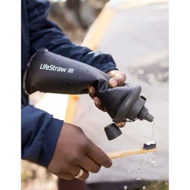 LifeStraw Peak Series - Collapsible Squeeze Bottle Water Filter System – 650ml for Trail Running, Through Hiking, Travel, Cycling, and Fishing; BPA-Free; Mountain Blue - Image 5