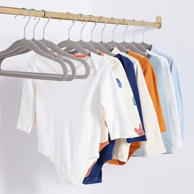 Amazon Basics Kids Velvet, Non-Slip Clothes Hangers for Infant and Toddler, 11.6 inches (for baby clothes), Pack of 50, Gray - Image 5