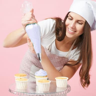 Riccle Piping Bags and Tips Set, 11.8 Inch 100 Anti Burst Piping Bags, 124 Pcs Cake Decorating Kit with 16 Piping Tips, 1 Reusable Pastry Bags, 3 Cake Scrapers, 2 Couplers, and 2 Icing Bags Ties - Image 3