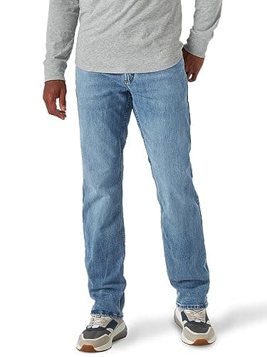 Lee Men's Legendary Regular Straight Jean Solo 36W x 32L - Image 1