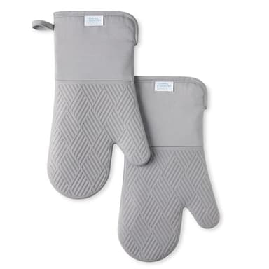 TOWN & COUNTRY BASICS Basketweave Soft Silicone Oven Mitt 2-Pack Set, Heat Resistant up to 500F, Flexible Silicone, Non-Slip Grip, Grey, 7.5"x13" - Image 1