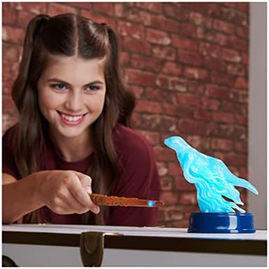 Wizarding World Harry Potter, 13-inch Hermione Granger Patronus Spell Wand with Otter Figure, Lights and Sounds, Kids Toys for Ages 6 and up - Image 5