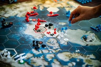 Renegade Game Studios G.I. Joe: Battle for The Arctic Circle Powered by Axis & Allies - Image 5