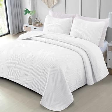 Exclusivo Mezcla Ultrasonic Full Queen Quilt Bedding Set, Lightweight White Bedspreads Soft Modern Geometric Coverlet Set for All Seasons (1 Quilt and 2 Pillow Shams) - Image 1