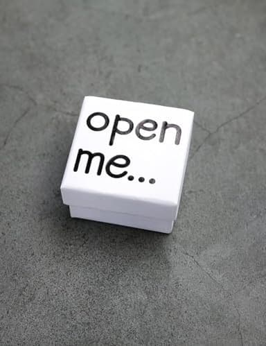 I Love You Gift, Frog Gift, Gift For Boyfriend, Gift For Girlfriend, Frog Keepsake, Matchbox Gift, Valentine's Day Gift for Her. - Image 2