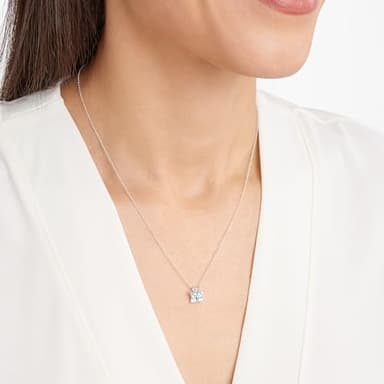 Amazon Essentials women Sterling Silver Genuine Sky Blue Topaz Butterfly Pendant Necklace, 18" (previously Amazon Collection) - Image 3