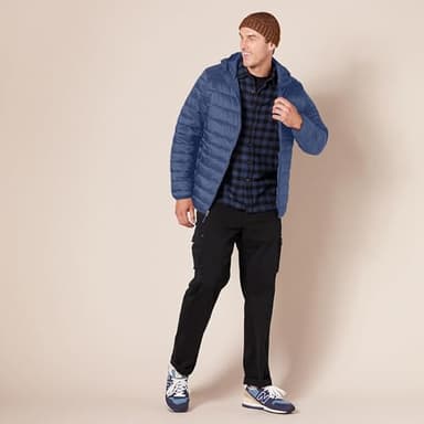 Amazon Essentials Men's Lightweight Water-Resistant Packable Hooded Puffer Jacket, Indigo, Medium - Image 8