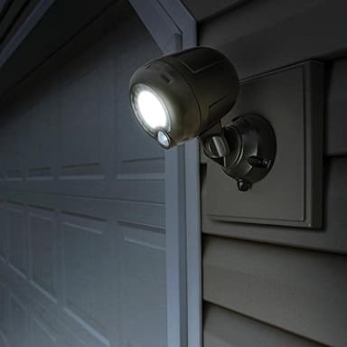 Beams MB360XT 200 Lumen Wireless Battery Operated Powered Motion Sensing LED Spotlight, 1-Pack, Brown - Image 3