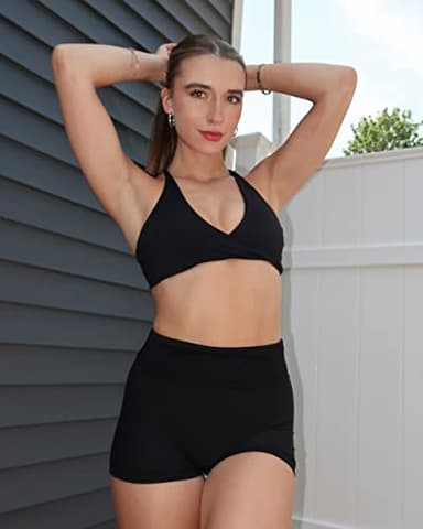 SUUKSESS Women 2 Piece Open Back Strappy Sports Bra Pack Twist Front V Neck Padded Workout Crops (#2 White & Black, M) - Image 5