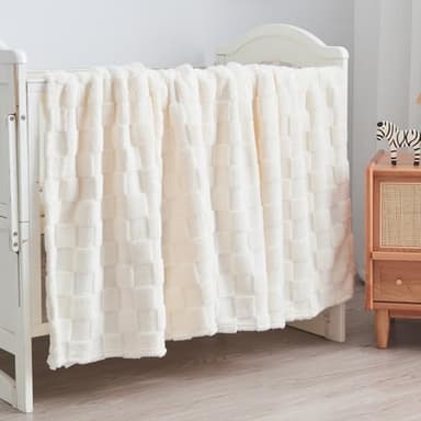 NEWCOSPLAY Super Soft Throw Blanket Ivory Premium Silky Flannel Fleece 3D Checkered Lightweight Bed Blanket All Season Use (Ivory Checkered, Throw(50"x70")) - Image 9