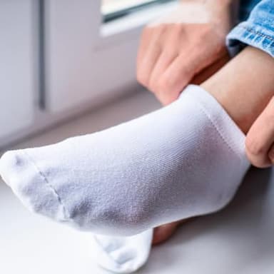 Tsmollyu 24 Pairs Girls Socks Ankle Athletic Running Low Cut Sports Socks for Girls Boys(6-8 Years) - Image 4