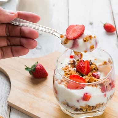 Dealusy 300 Count Extra Heavy Duty Clear Plastic Silverware, 100 Forks, 100 Spoons, 100 Knives, BPA-Free, Heat Resistant, Disposable Plastic Utensils Set, Plastic Cutlery Set, Plasticware Bulk - Image 5