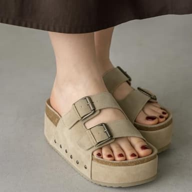 CUSHIONAIRE Guru Platform Sandals Women Footwear – Comfortable Genuine Leather Footbed Studded Chunky Slide Summer Sandals for Women 2025, KHAKI 6 - Image 4