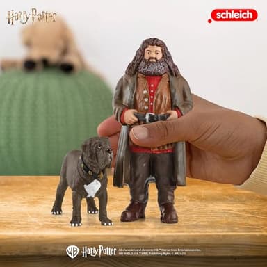 Schleich Harry Potter - Hagrid and Fang the Dog Figurines - 2 PC Harry Potter Set - Wizarding World Collectible Figures for Kids and Adults - Toys for Ages 6+ | 42638 - Image 3