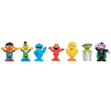 Sesame Street Neighborhood Friends, 7-piece Poseable Figurines, Kids Toys for Ages 2 Up by Just Play - Image 5