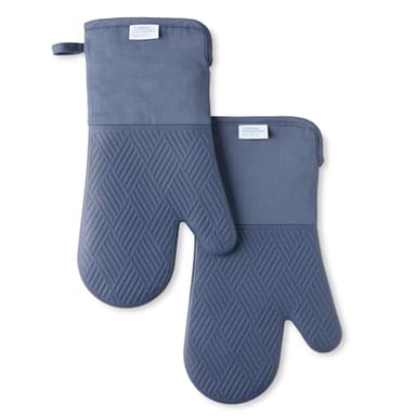 TOWN & COUNTRY BASICS Basketweave Soft Silicone Oven Mitt 2-Pack Set, Heat Resistant up to 500F, Flexible Silicone, Non-Slip Grip, Blue, 7.5"x13" - Image 1