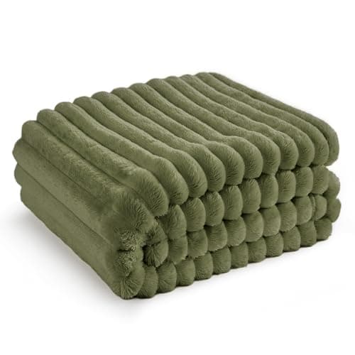 Bedsure Cypress Fleece Twin Blanket for Couch - GentleSoft Cozy Soft Blankets for Women, Cute Small Throws for Girls, 60x80 Inches - Image 1