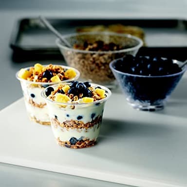 Kellogg's Low Fat Granola, Breakfast Cereal, Crunchy Clusters, Bulk, 12.5lb Case (1 Count) - Image 4