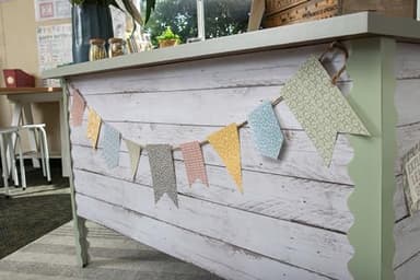 Teacher Created Resources Classroom Cottage Pennants Accents - Assorted Sizes (TCR7197) - Image 4