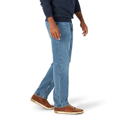 Lee Men's Legendary Relaxed Straight Jean, True Blue, 34W x 30L - Image 2