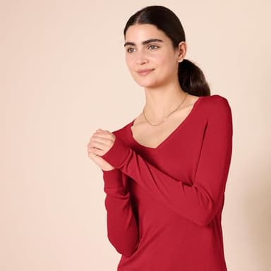 Amazon Essentials Women's Regular-Fit Lightweight Long-Sleeve V-Neck Sweater (Available in Plus Size), Red, Small - Image 4