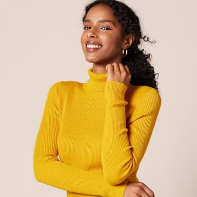 Amazon Essentials Women's Slim-Fit Lightweight Long-Sleeve Turtleneck Sweater, Gold, Small - Image 4