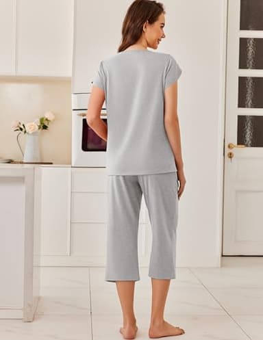 Ekouaer Capri Cotton Pajama Sets Short Sleeve Pleated Top and Pants 2 Piece Pjs Sleepwear with Pockets for Women Light Gray XL - Image 3